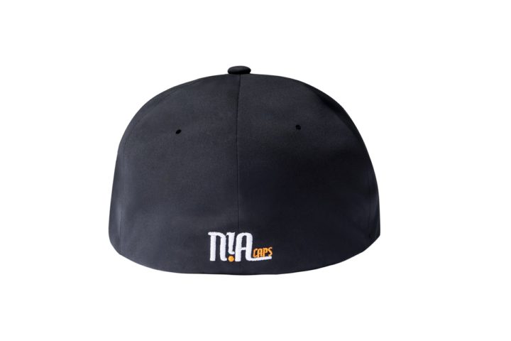 FD0129 – Black Curved Peak Flexfit Delta - Image 3