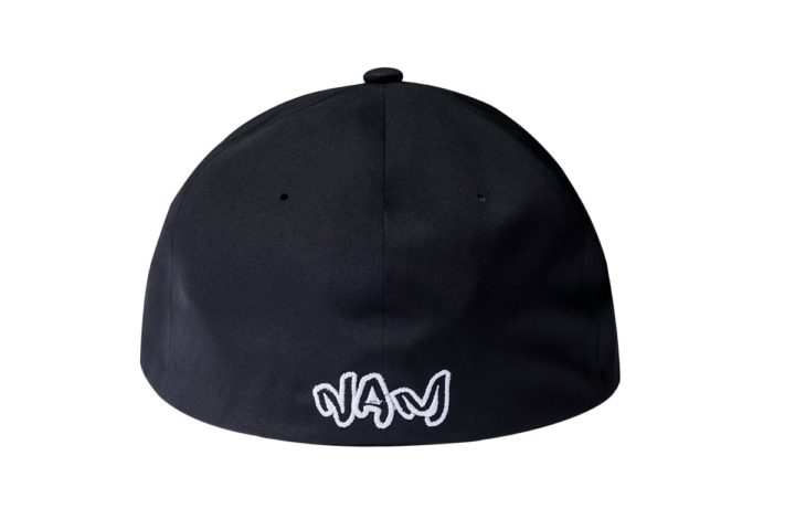 FD01303 – Black Curved Peak Flexfit Delta - Image 3
