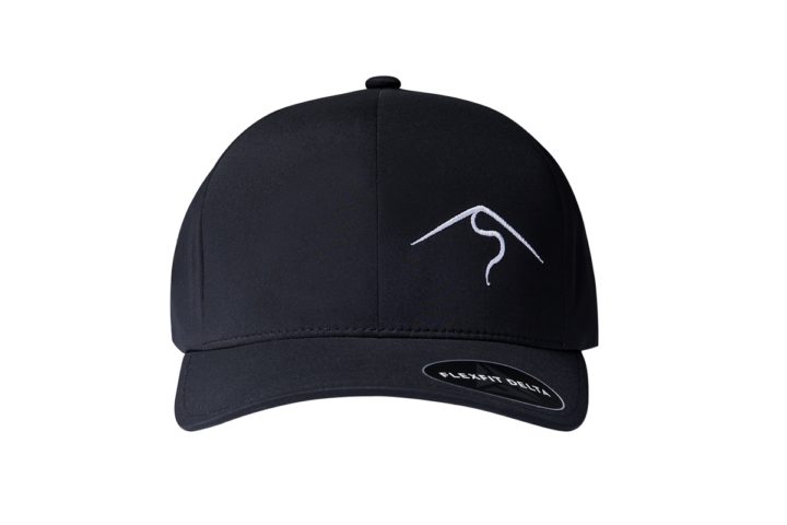 FD01303 – Black Curved Peak Flexfit Delta